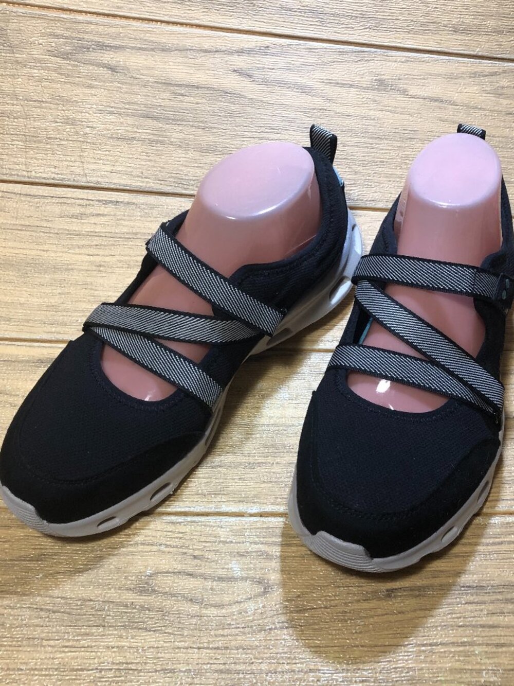 Ryka women black and gray slip on sneakers, 8.5